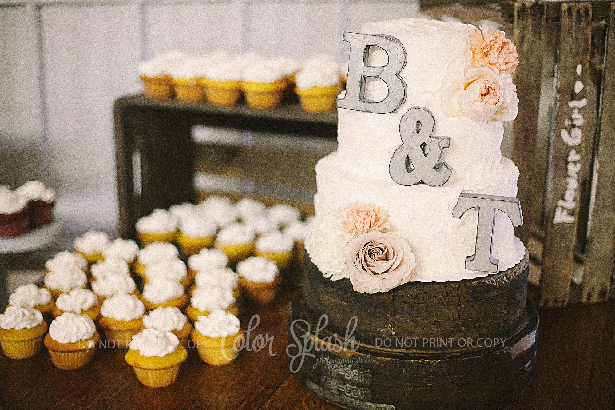 saugatuck-red-barn-wedding_0069