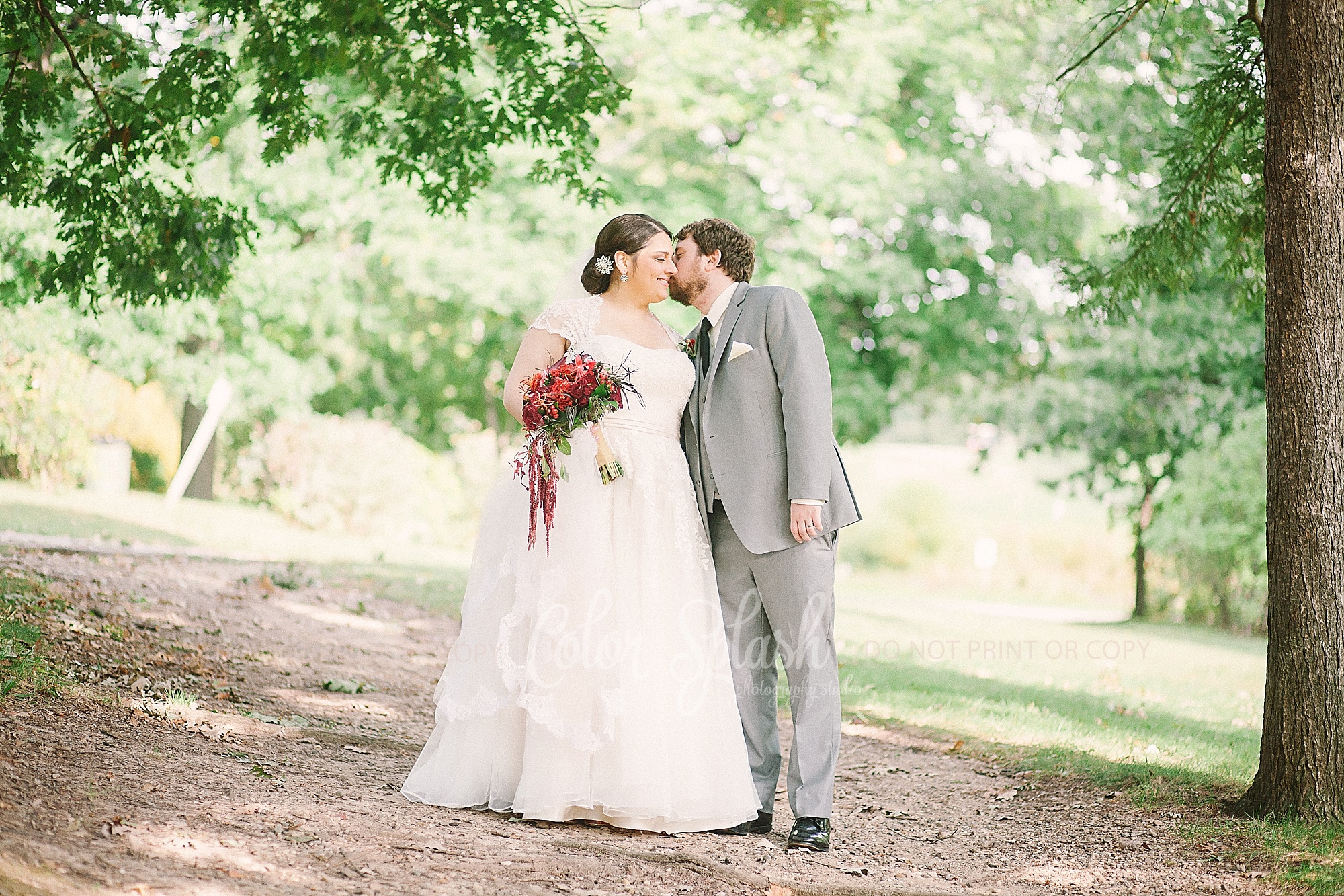 stetston-chapel-cityscapes-wedding-kalamazoo_0301